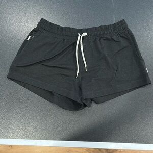 Vuori Halo Shorts